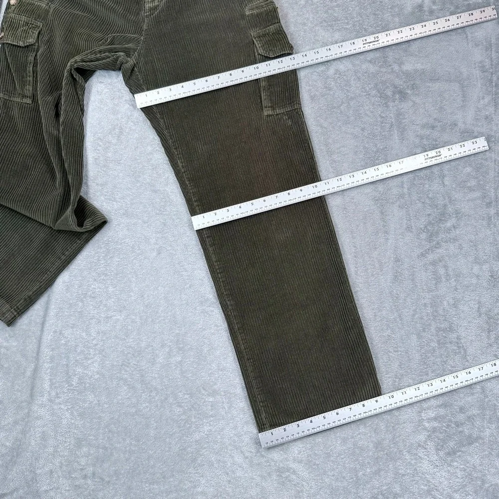 Cabelas Outfitter Series Corduroy Cargo Pants Mens 34x32 Wide-Whale‎ Dark Green